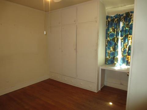 2106 Pierce St, Flint, MI 48503 photo 12