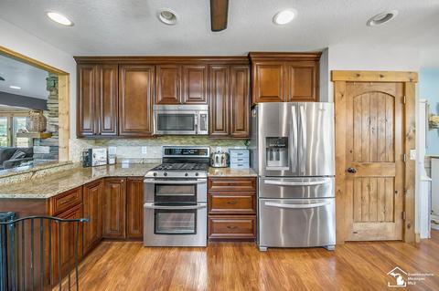 10034 Douglas Rd, Temperance, MI 48182 photo 14