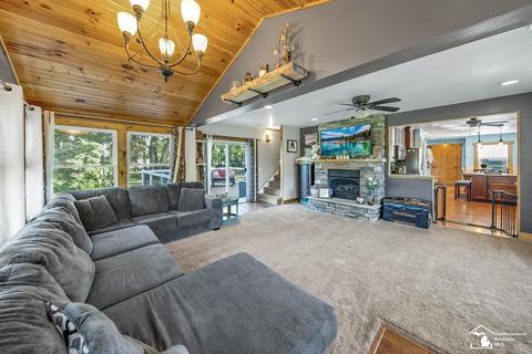 10034 Douglas Rd, Temperance, MI 48182 photo 10