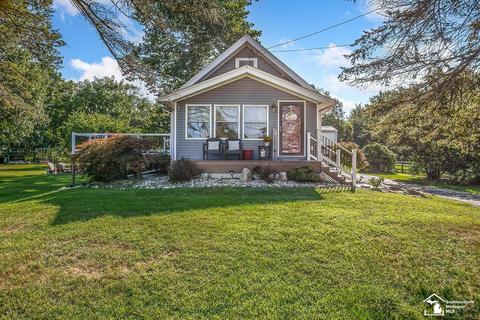 10034 Douglas Rd, Temperance, MI 48182 photo 1