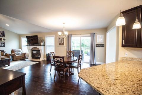 6213 Boulder Dr, Flushing, MI 48433 photo 6