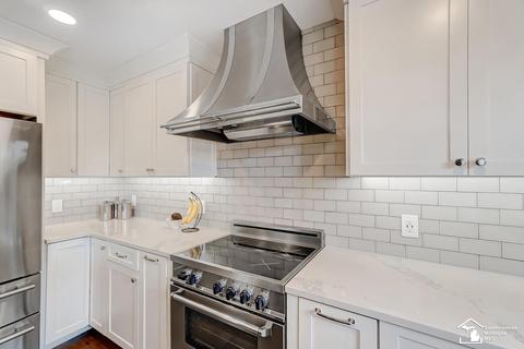 563 Tower Vw, Temperance, MI 48182 photo 19