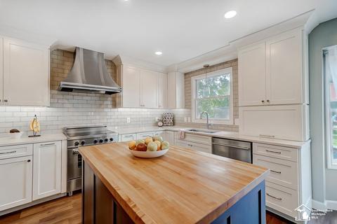 563 Tower Vw, Temperance, MI 48182 photo 18