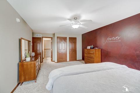 563 Tower Vw, Temperance, MI 48182 photo 27