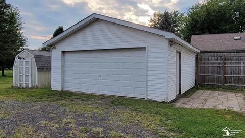 2363 Stewart, Monroe, MI 48162 photo 3