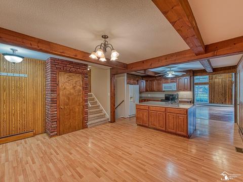 7632 Apache Trl, Temperance, MI 48182 photo 5