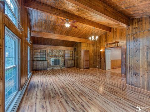 7632 Apache Trl, Temperance, MI 48182 photo 12