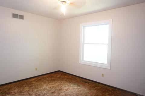 4780 E Wackerly Rd, Midland, MI 48642 photo 11