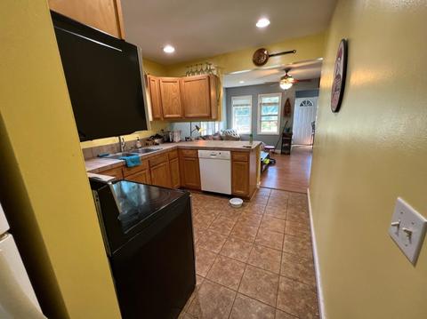 9313 Field, Algonac, MI 48001 photo 9