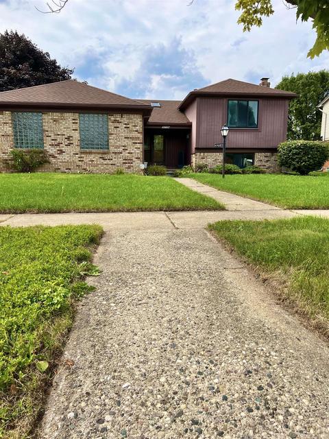 47425 Greenbriar, Macomb, MI 48044 photo 4