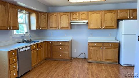 3520 Hunt, Adrian, MI 49221 photo 8