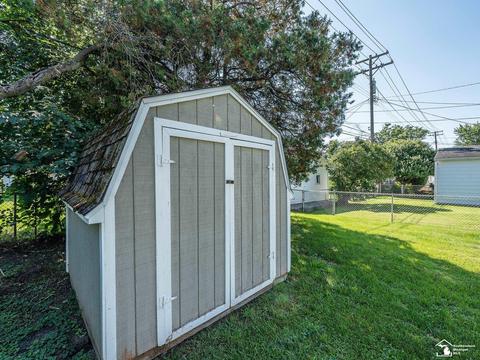 214 Toll St, Monroe, MI 48162 photo 24