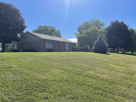 15970 Quail Ct, Macomb, MI 48044 photo 6