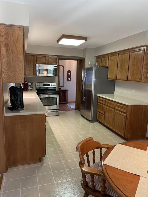 15970 Quail Ct, Macomb, MI 48044 photo 12