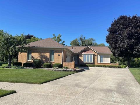 15970 Quail Ct, Macomb, MI 48044 photo 1