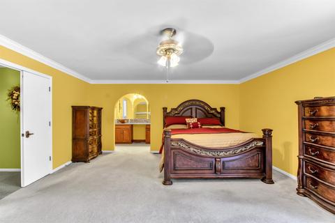 801 Townsend Rd, Leonard, MI 48367 photo 31