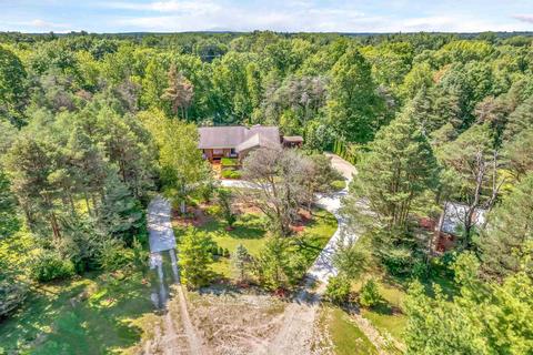 801 Townsend Rd, Leonard, MI 48367 photo 9