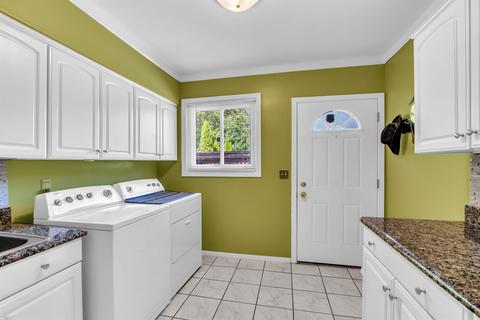 801 Townsend Rd, Leonard, MI 48367 photo 29