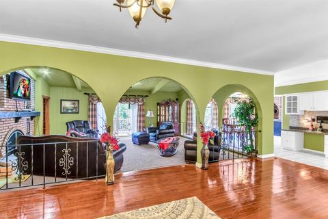 801 Townsend Rd, Leonard, MI 48367 photo 20
