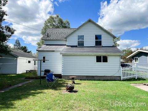 126 Hemlock, Republic, MI 49879 photo 7