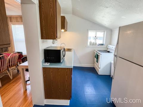 126 Hemlock, Republic, MI 49879 photo 14