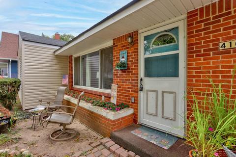 410 Burroughs Ave, Flint, MI 48507 photo 5