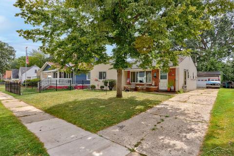 410 Burroughs Ave, Flint, MI 48507 photo 2