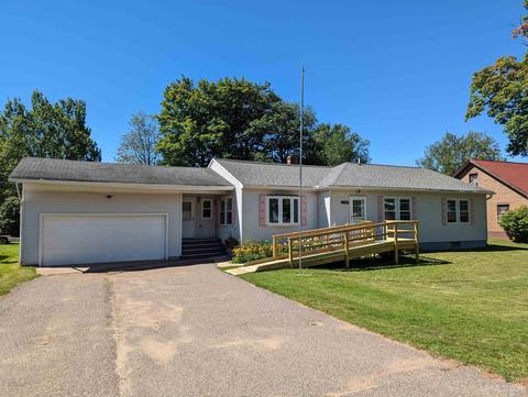 2107 Deer Lk, Ishpeming, MI 49849 photo 1