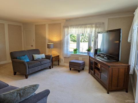 2107 Deer Lk, Ishpeming, MI 49849 photo 4
