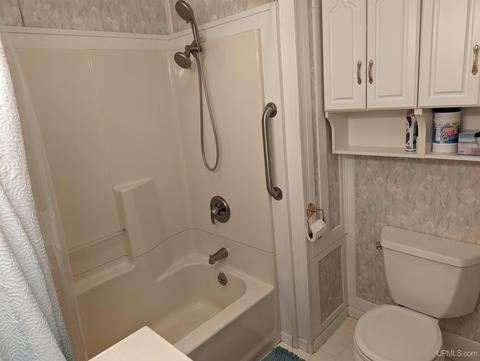 2107 Deer Lk, Ishpeming, MI 49849 photo 7
