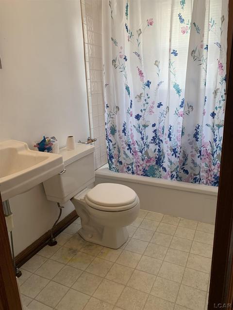 360 Helme, Adrian, MI 49221 photo 12