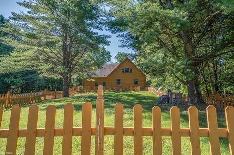 7144 Hewitt, Grant, MI 48032 photo 31
