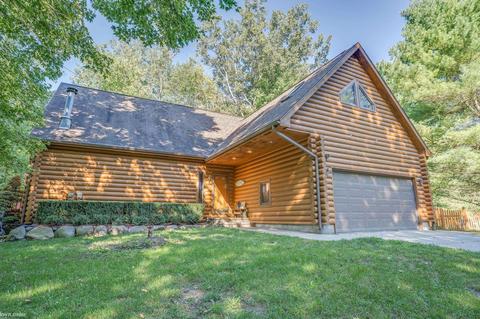 7144 Hewitt, Grant, MI 48032 photo 1