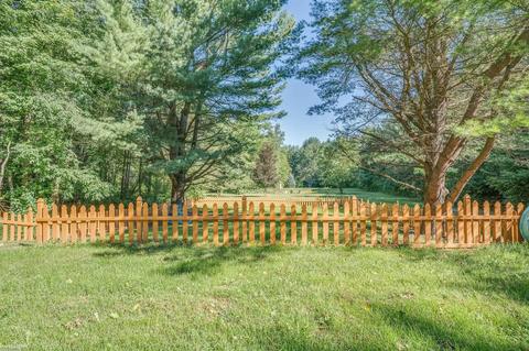 7144 Hewitt, Grant, MI 48032 photo 30