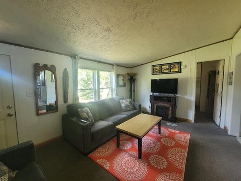 1198 E Frances Rd, Mount Morris, MI 48458 photo 3