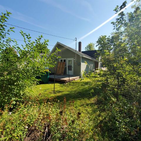 325 N Silverleaf, Gladwin, MI 48624 photo 23