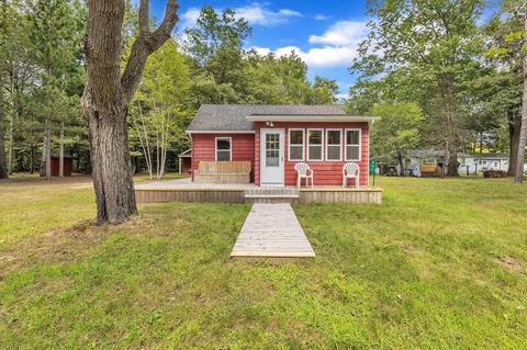 947 E Maple, Beaverton, MI 48612 photo 3
