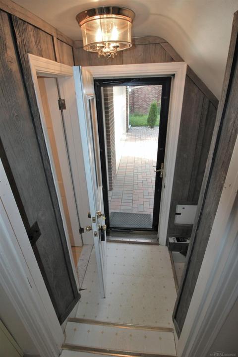 1018 Nottingham, Grosse Pointe Park, MI 48230 photo 20