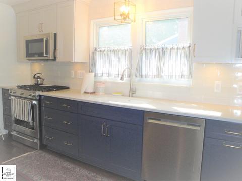 420 S Davison St, Davison, MI 48423 photo 3