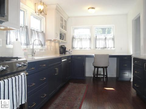 420 S Davison St, Davison, MI 48423 photo 2