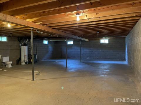 1015 Shields St, L'anse, MI 49946 photo 23