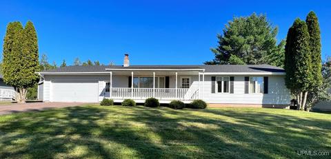 1015 Shields St, L'anse, MI 49946 photo 29