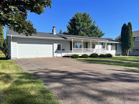 1015 Shields St, L'anse, MI 49946 photo 28
