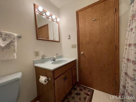 1015 Shields St, L'anse, MI 49946 photo 18