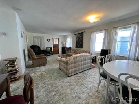 320 Seifert Ave, L'anse, MI 49946 photo 5