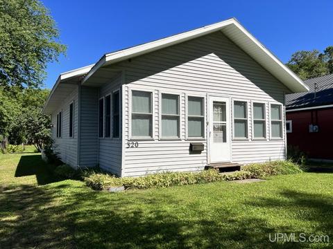 320 Seifert Ave, L'anse, MI 49946 photo 25