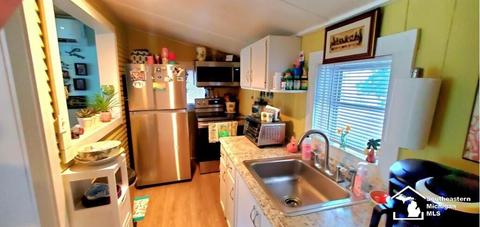 3261 Maplewood, Monroe, MI 48162 photo 9
