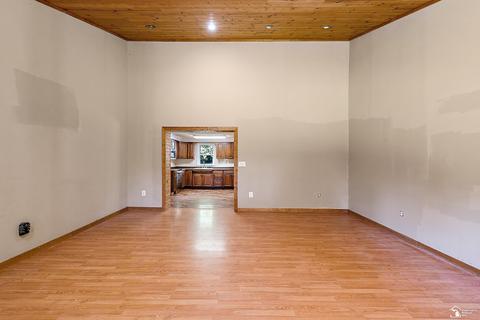 3915 Balmony, Commerce Twp, MI 48382 photo 7