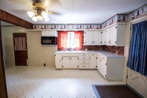 3473 W Vienna Rd, Clio, MI 48420 photo 5
