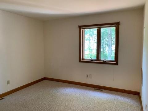 3153 Pinegate Dr, Flushing, MI 48433 photo 11